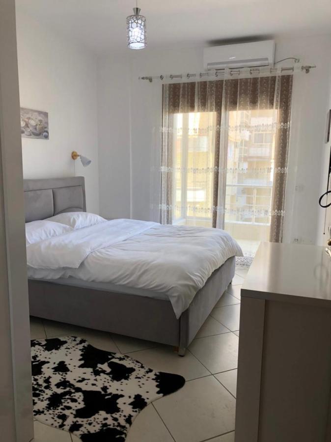 Sunset Apartments Lungomare Vlore Ngoại thất bức ảnh