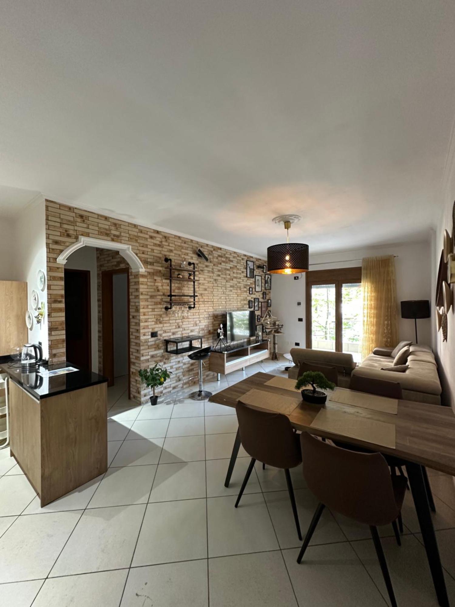 Sunset Apartments Lungomare Vlore Ngoại thất bức ảnh