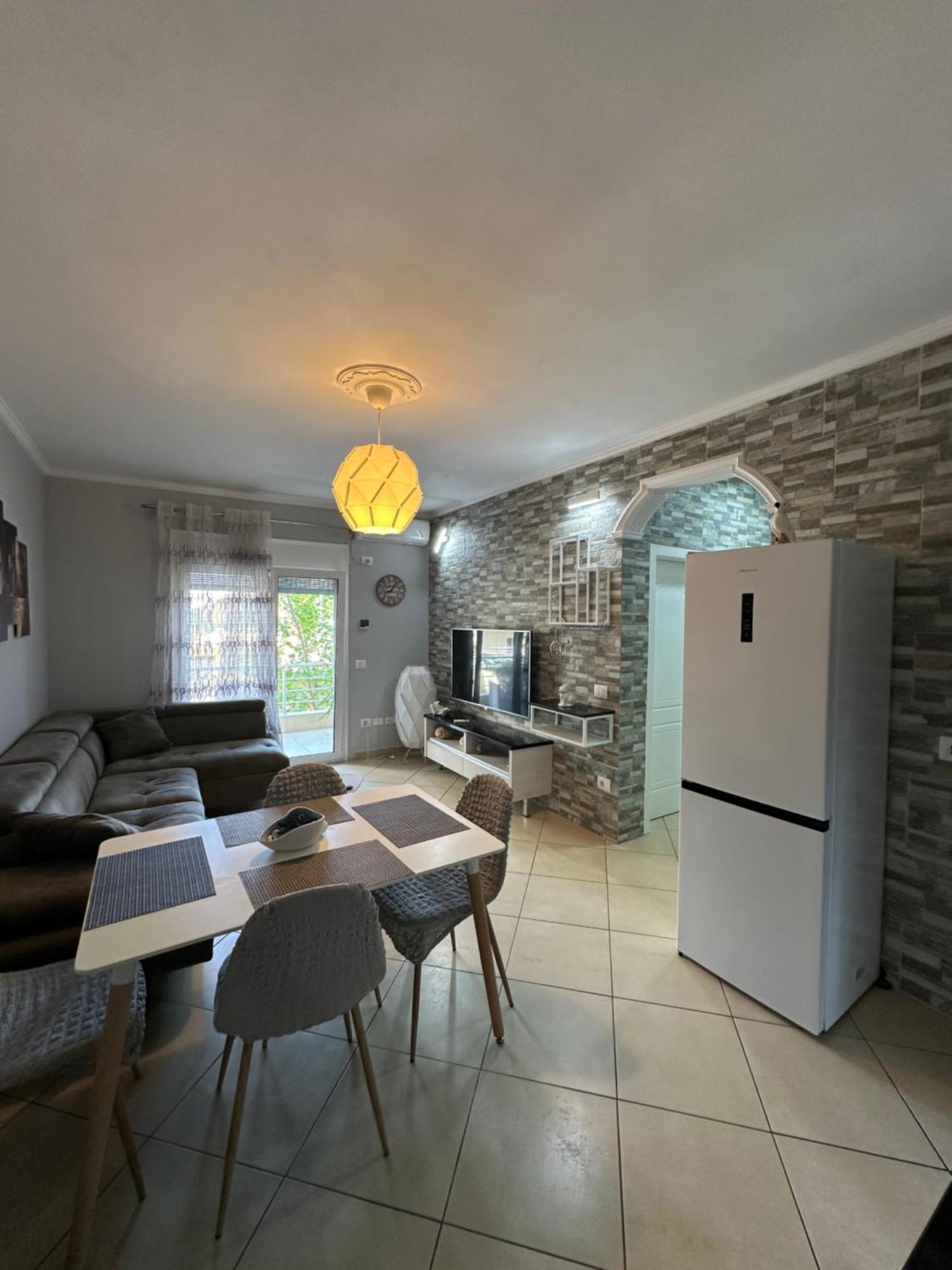 Sunset Apartments Lungomare Vlore Ngoại thất bức ảnh